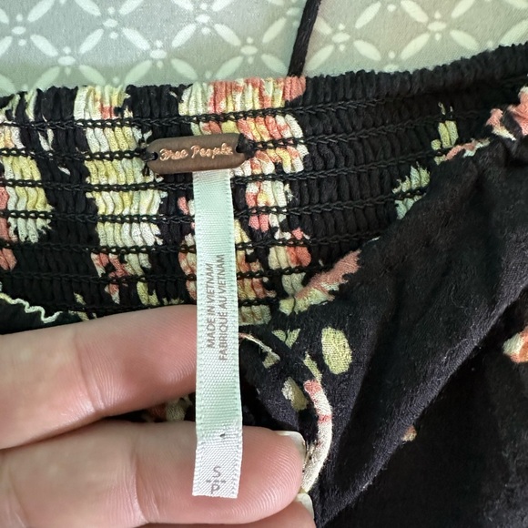 Free People Hilary Printed Top in Black Combo Long Sleeve NWOT - Picture 4 of 11